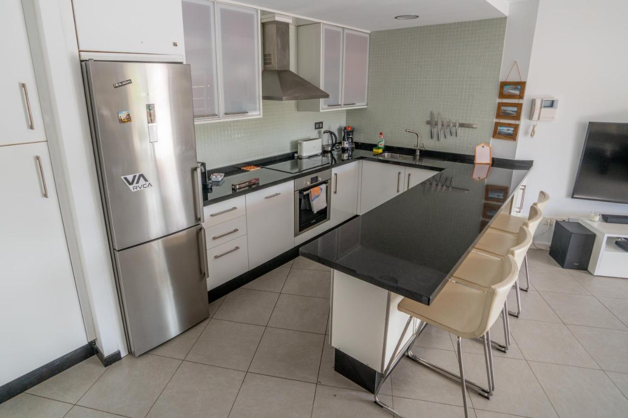 Апартаменты Modern Sea View Duplex With Parking Эль-Медано Экстерьер фото